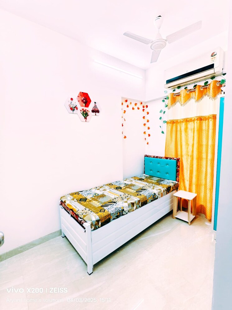 Bedroom, andheri east Pg For Boys In Andheri East 9009902