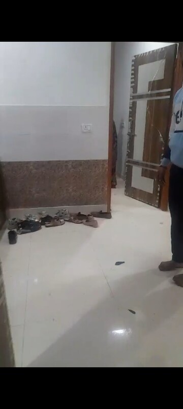 2 BHK Builder Floor For Rent in New Ashok Nagar