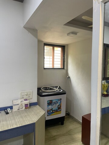 Furnished Amenities in 1 BHK Apartment at Shree Sadan Naupada, Naupada – for Rent