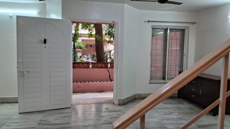 Room, shastrinagar 4 Bedroom 1500 Sq.Ft. Villa In Shastrinagar Pune 9009934