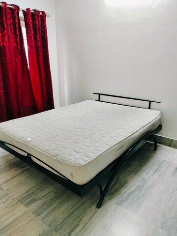 Bedroom in 4 BHK Villa at Shastrinagar – for Rent