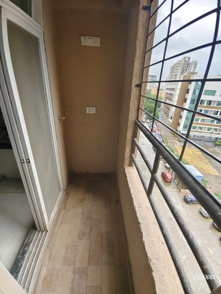 Balcony, mahavir-kalpavruksha 1 Bedroom 627 Sq.Ft. Apartment In Ghodbunder Road Thane 9009952