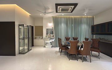 4 BHK Builder Floor For Sale in South City 1