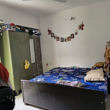 Bedroom in 2 BHK Apartment at Realty7 Wonderwall, Balewadi – for Rent