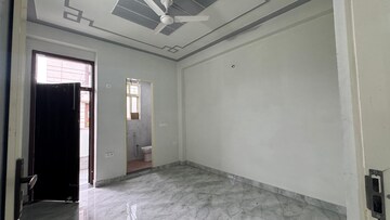 Room in 2 BHK Builder Floor at Risland Sky Mansion, Chattarpur – for Rent