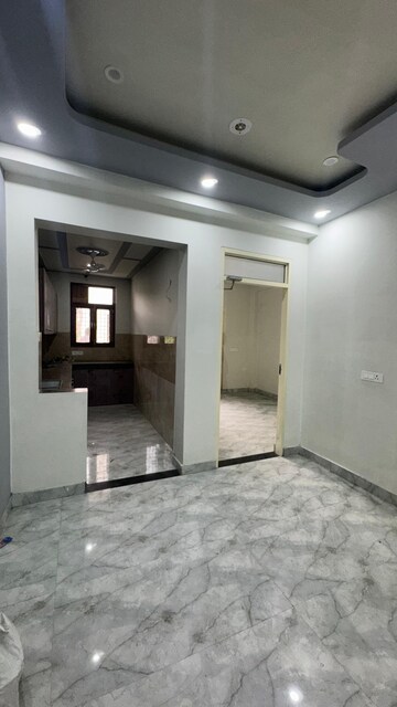 Room in 2 BHK Builder Floor at Risland Sky Mansion, Chattarpur – for Rent