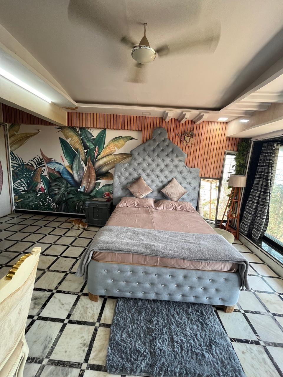 2 BHK + Servant Room Apartment For Rent in Bunch Berry