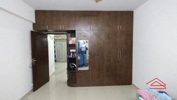 Room in 3 BHK Apartment at Jana Jeeva Orchid, Kr Puram – for Rent