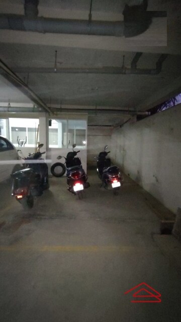 Parking in 3 BHK Apartment at Jana Jeeva Orchid, Kr Puram – for Rent