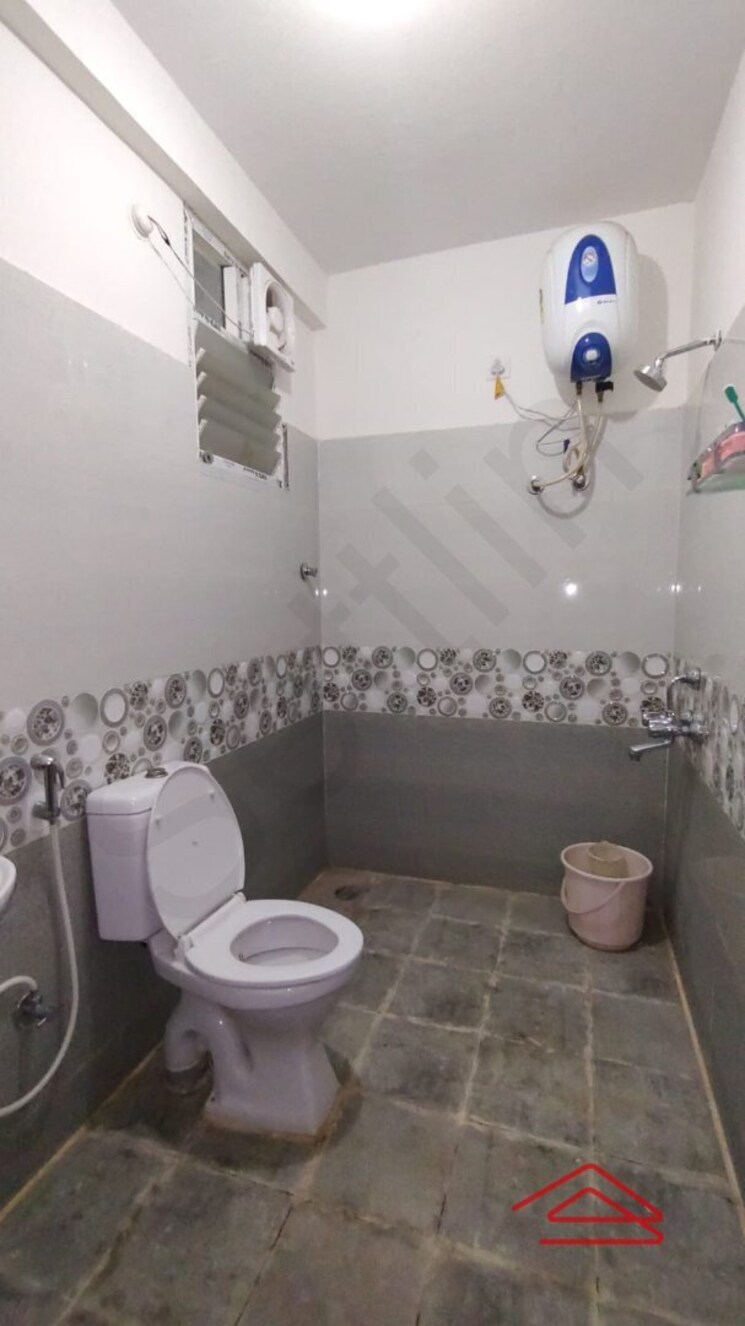 Bathroom, jana-jeeva-orchid 3 Bedroom 1670 Sq.Ft. Apartment In Kr Puram Bangalore 9010060