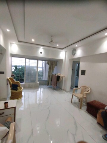 Living Room in 2 BHK Apartment at Everest Apartment Andheri, Andheri West – for Rent