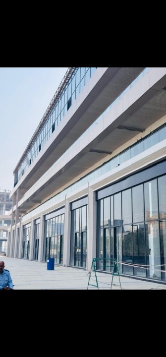 Retail Shop For Sale in Bhutani Cyberthum