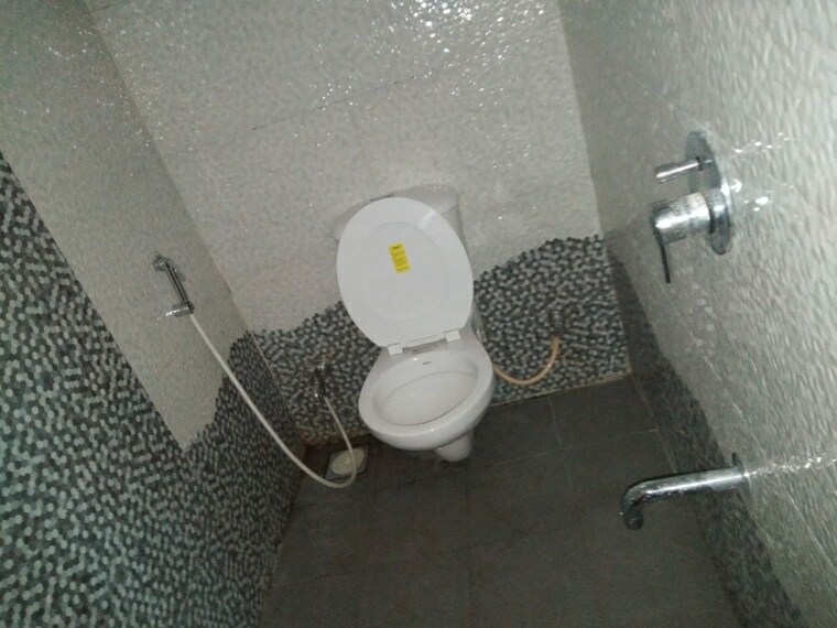 Bathroom, magnum-lifestyle 2 Bedroom 714 Sq.Ft. Apartment In Dhanori Pune 9010106