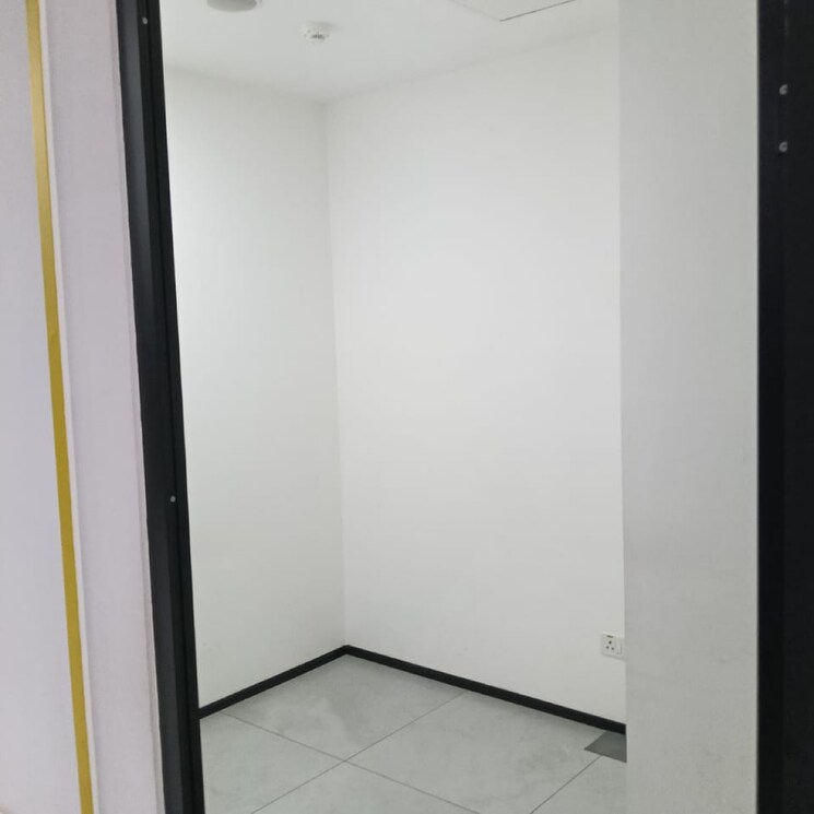 Room, jain-sadguru-image-capital-park Commercial Office Space in IT/SEZ 3015 Sq.Ft. In Sri Sai Nagar Hyderabad 9010111