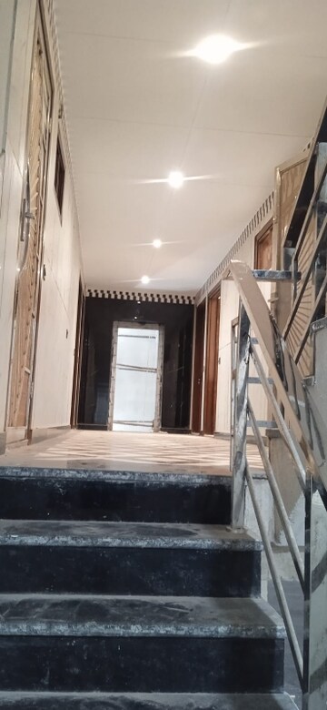 2 BHK Builder Floor For Sale in Palam