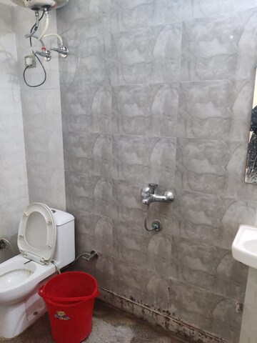 Bathroom in 1 BHK Builder Floor at Saket – for Rent