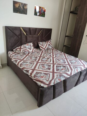 Bedroom in 1 BHK Builder Floor at Saket – for Rent