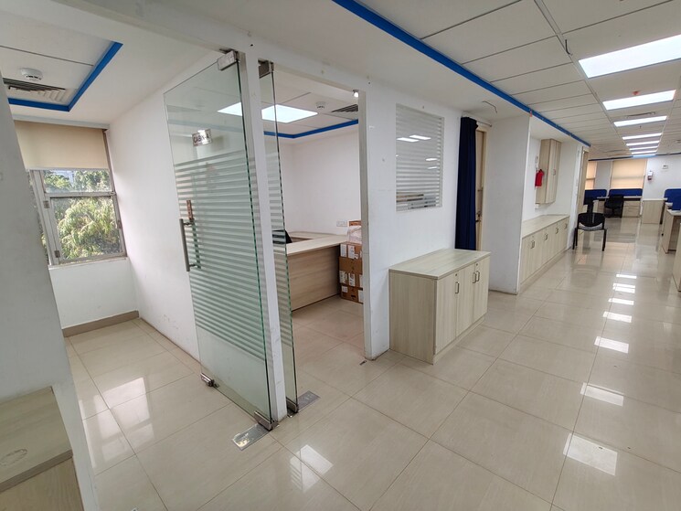 undefined, nungambakkam Commercial Office Space in IT/SEZ 3000 Sq.Ft. In Nungambakkam Chennai 9010175