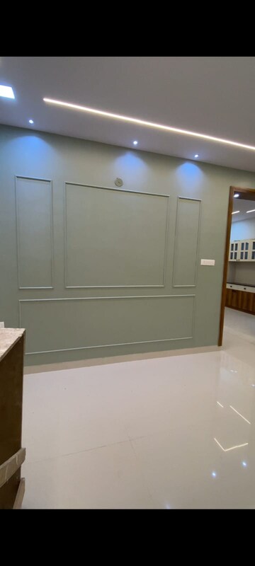 Room in 2 BHK Apartment at Greater Infra Gaura, Ameenpur – for Sale