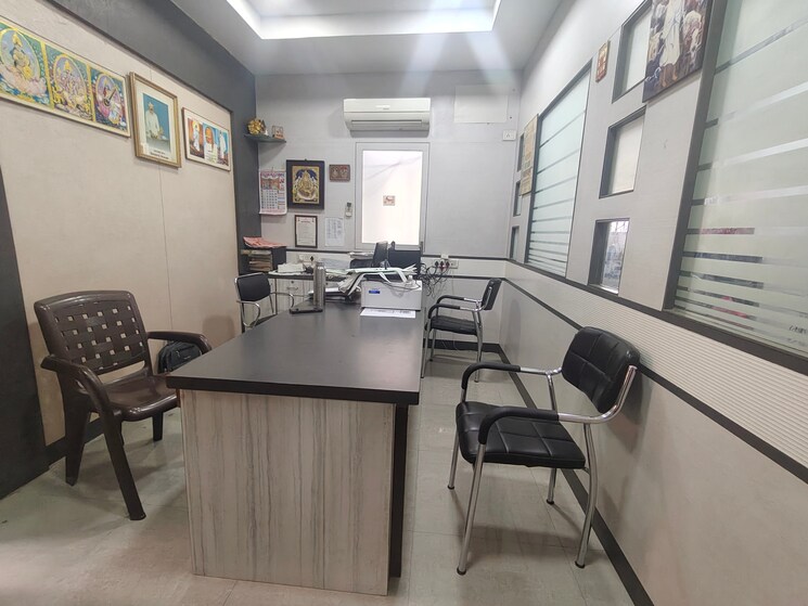 Kitchen, royapettah Commercial Office Space in IT/SEZ 2000 Sq.Ft. In Royapettah Chennai 9010216