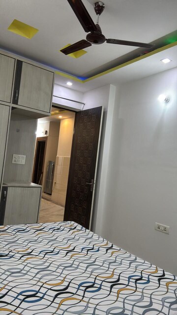 Furnished Amenities in 3 BHK Builder Floor at Niti Khand – for Rent