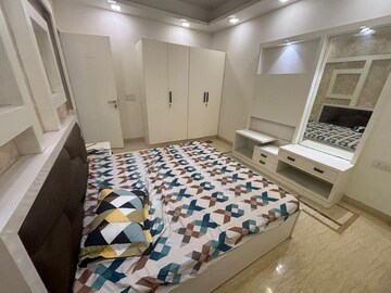 Bedroom in 3 BHK Builder Floor at Niti Khand – for Rent
