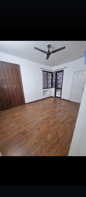 Room in 2 BHK Apartment at Kritak Modern Apartments, Sector 73 – for Sale