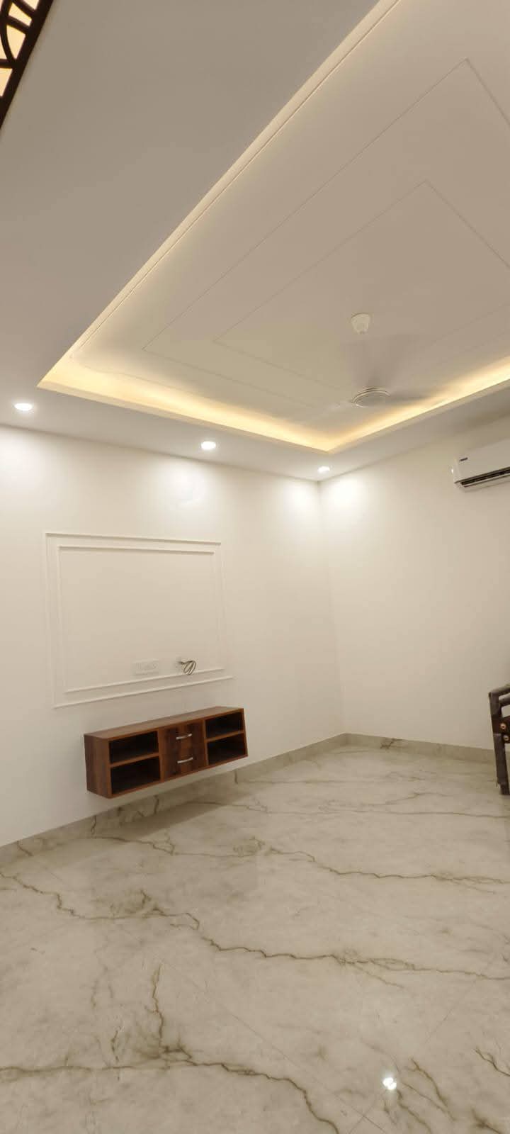 3 BHK + Study Room Apartment For Rent in 3 Bhk Hig Flat Rohini Sec