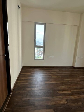 Bedroom in 2 BHK Apartment at Piramal Vaikunth, Balkum Pada – for Rent