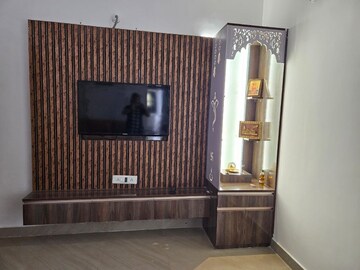 Room in 3 BHK Apartment at Prime South City, Lokhra – for Rent