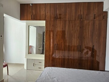 Room in 3 BHK Apartment at Prime South City, Lokhra – for Rent