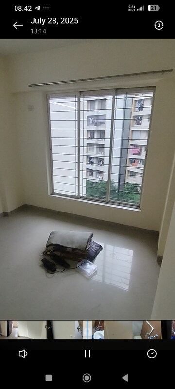 Room in 2 BHK Apartment at Salarpuria Sattva H And M Royal, Kondhwa – for Rent