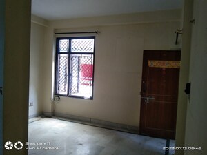 Room in 2 BHK Apartment at Sahar Plaza Indira Nagar, Indira Nagar – for Sale