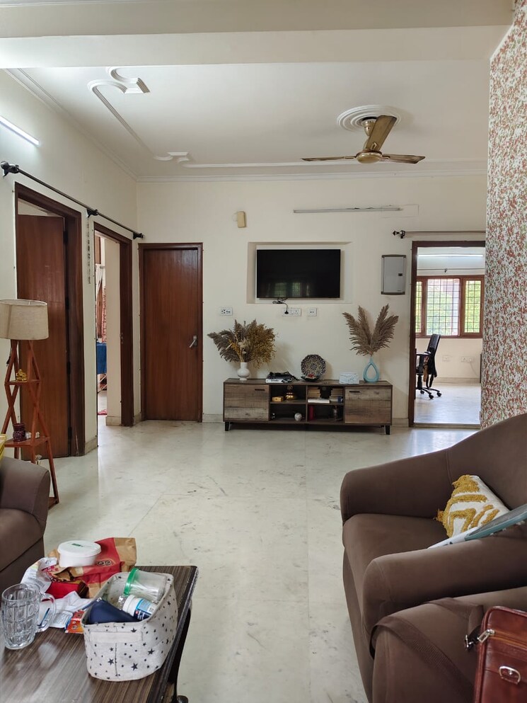 Living Room, vasant kunj 3 Bedroom 1200 Sq.Ft. Apartment In Vasant Kunj Delhi 9010352