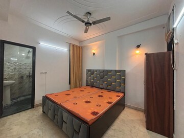 Master Bedroom in 2 BHK Builder Floor at Saket – for Rent