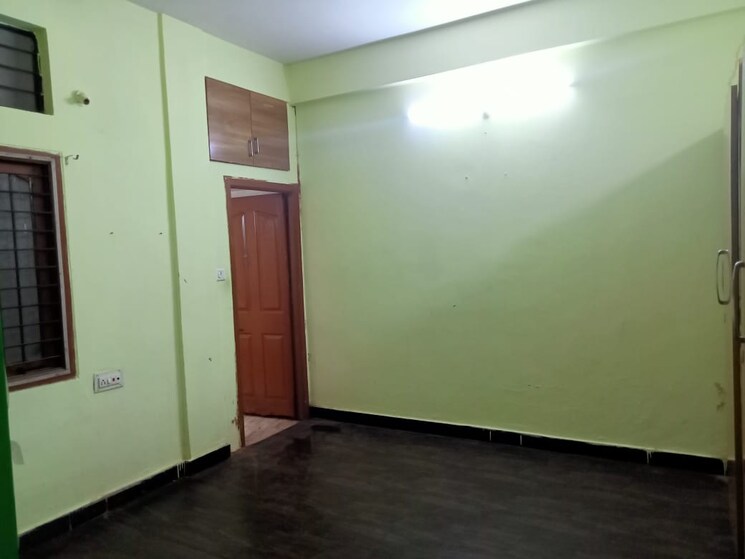 Room, begumpet 2 Bedroom 950 Sq.Ft. Apartment In Begumpet Hyderabad 9010381