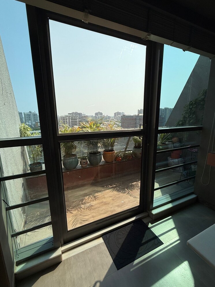 Balcony, science city Commercial Office Space 950 Sq.Ft. In Science City Ahmedabad 9010396