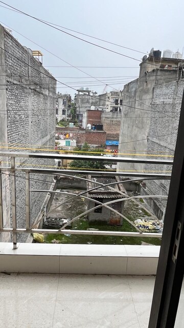 Balcony in 1 BHK Builder Floor at Saket – for Rent