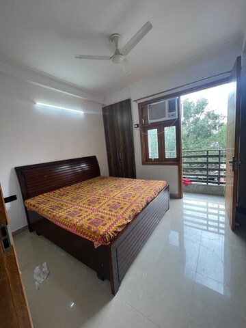 Bedroom in 1 BHK Builder Floor at Saket – for Rent
