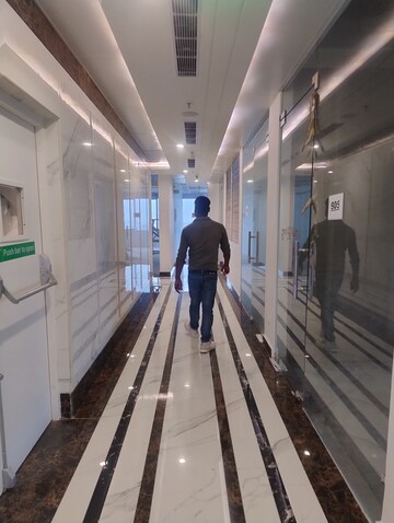  Office Space For Rent in Purvanchal Capital Tower, Vibhuti Khand