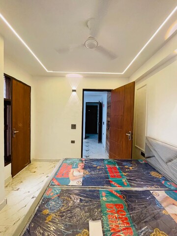 Bedroom in 2 BHK Builder Floor at Saket – for Rent
