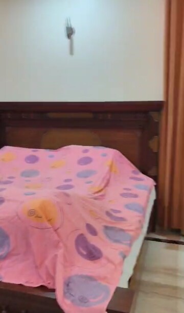 Bedroom in 6 BHK Independent House at Sector 50 – for Rent