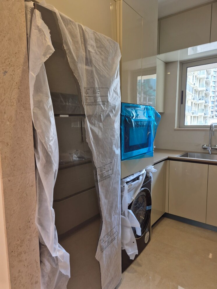 Bathroom, hiranandani-highland 2 Bedroom 650 Sq.Ft. Apartment In Powai Mumbai 9010438