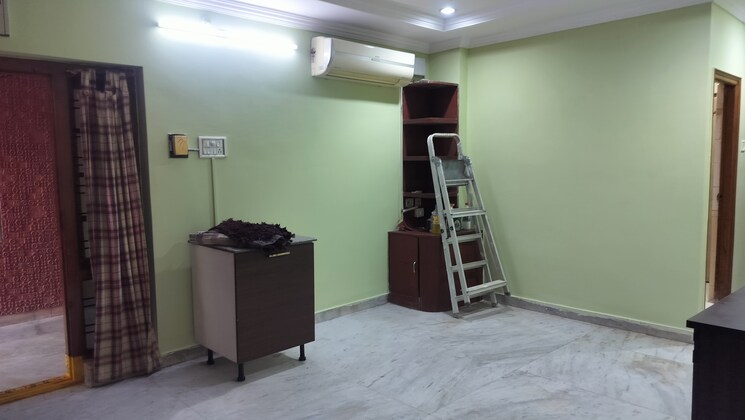 Room, banjara hills 3 Bedroom 1800 Sq.Ft. Apartment In Banjara Hills Hyderabad 9010457