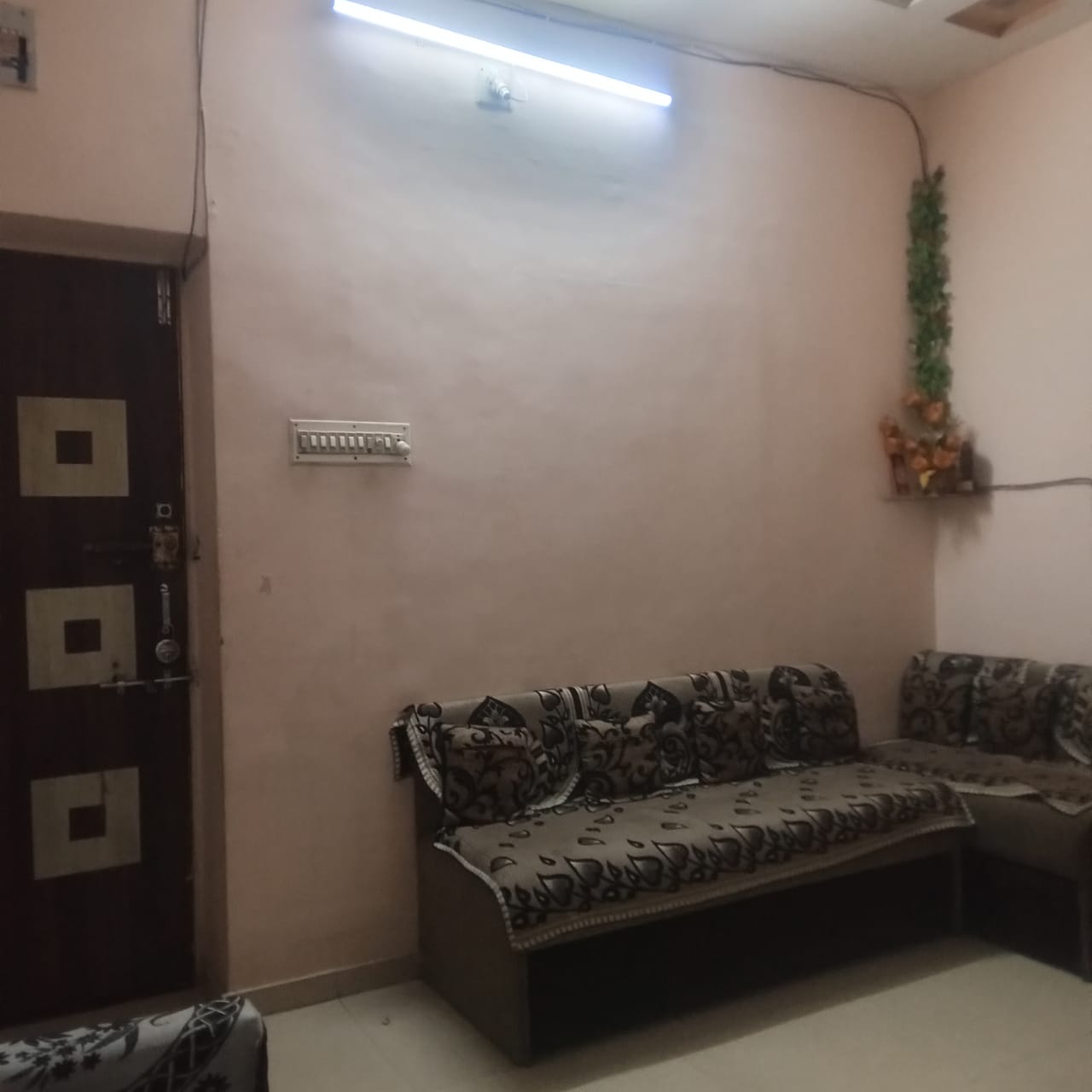 2 BHK Apartment For Rent in Padmavati Raghukrupa Apartment