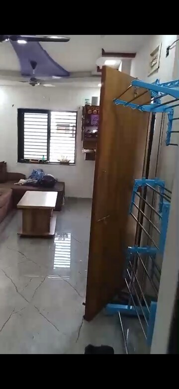 Team Area in 2 BHK Apartment at Padmavati Raghukrupa Apartment, Vasna – for Rent