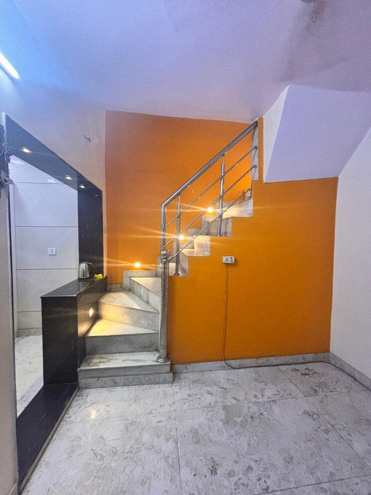 Kitchen, bank-vihar-apartments 3 Bedroom 1500 Sq.Ft. Apartment In Pitampura Delhi 9010477