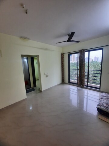 1 RK Apartment For Rent in Gala Lifestyle Pride Residency, Kasarvadavali