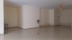  Shop For Sale in Hemani Neona, Mulund West