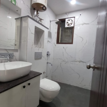 Bathroom in 3 BHK Builder Floor at Malviya Nagar – for Rent
